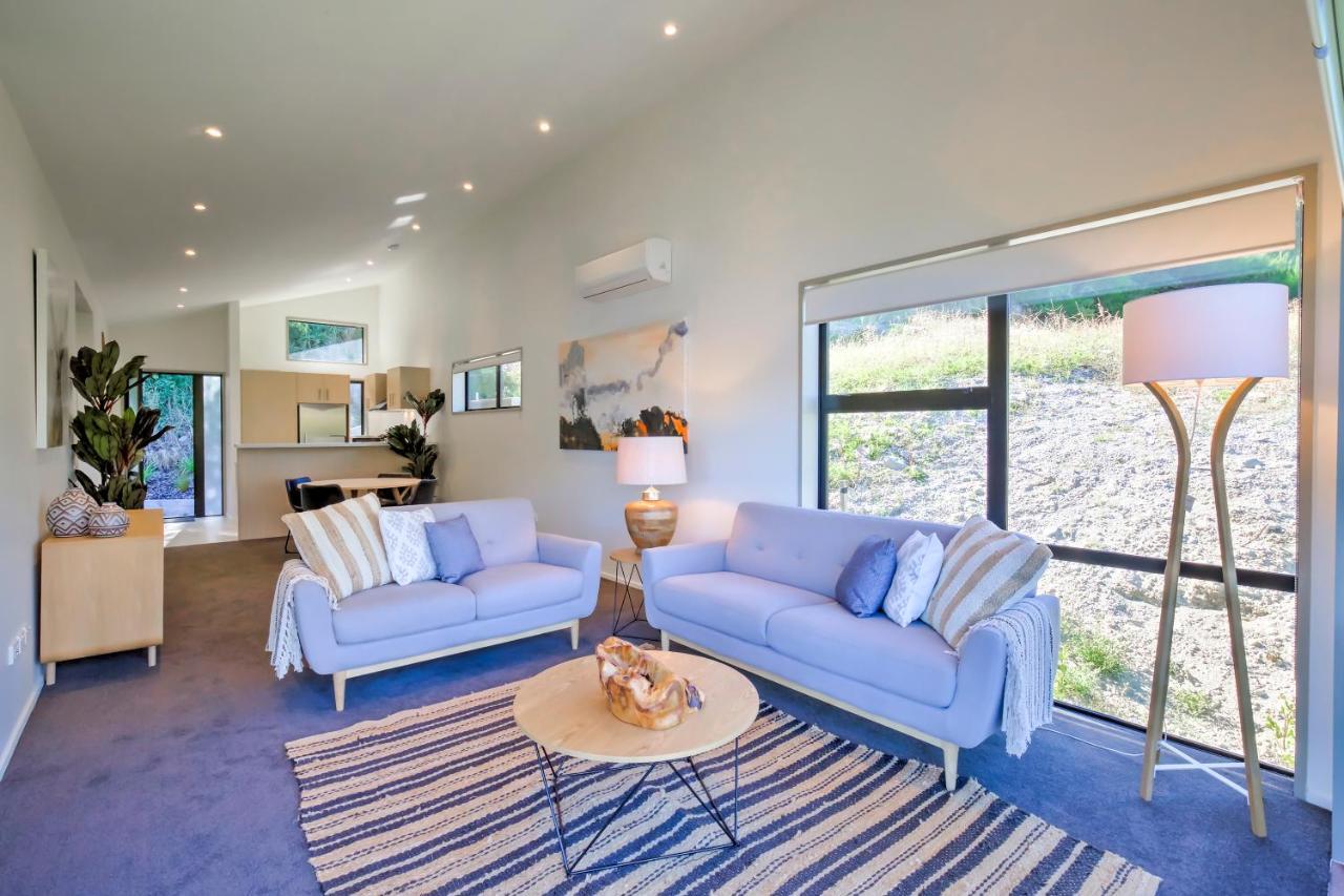 The Villa Lookout - Queenstown Holiday Villa ภายนอก รูปภาพ